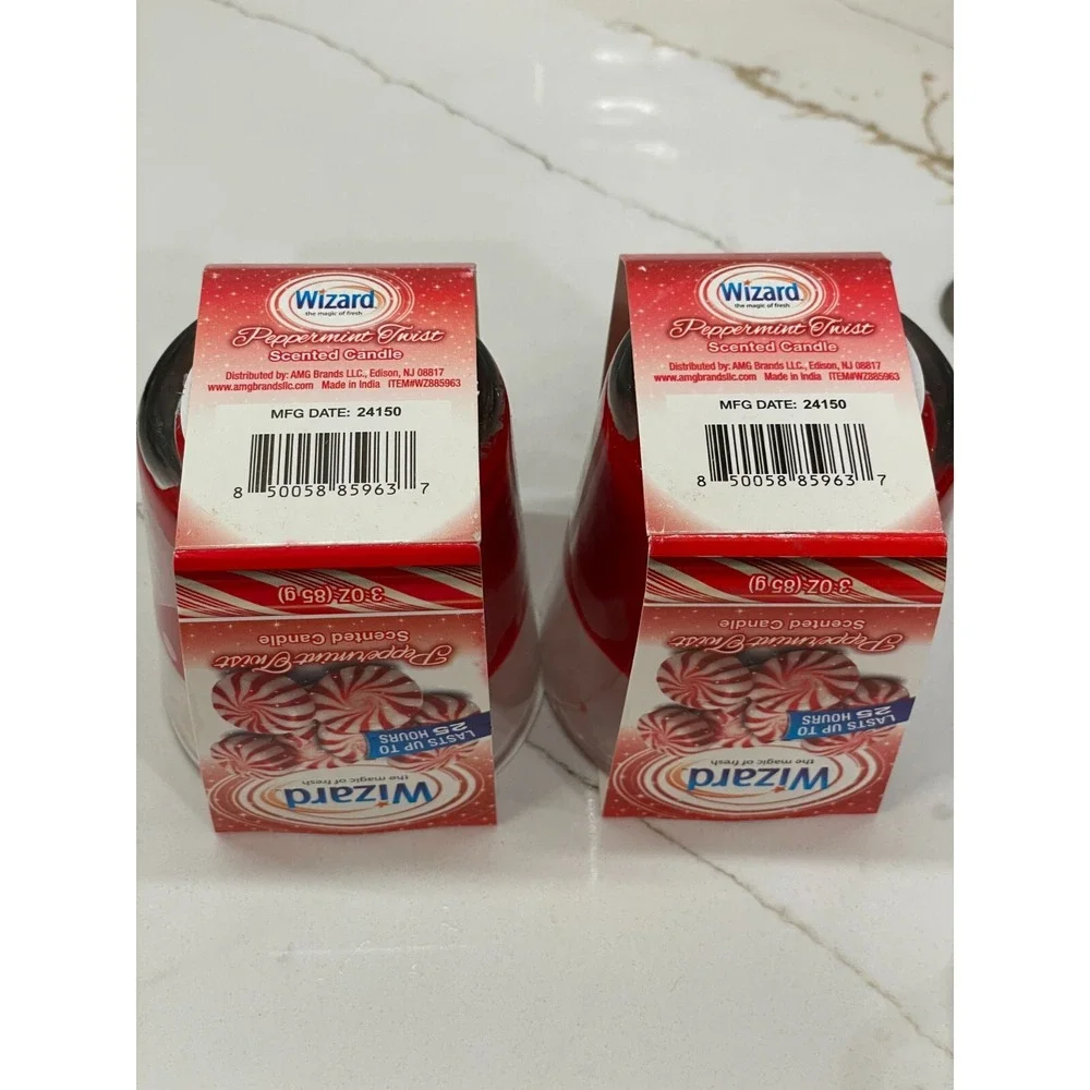 Wizard Peppermint Twist Scented Candle Lot of 2‎ Red 3 oz 25 Hours Holiday New